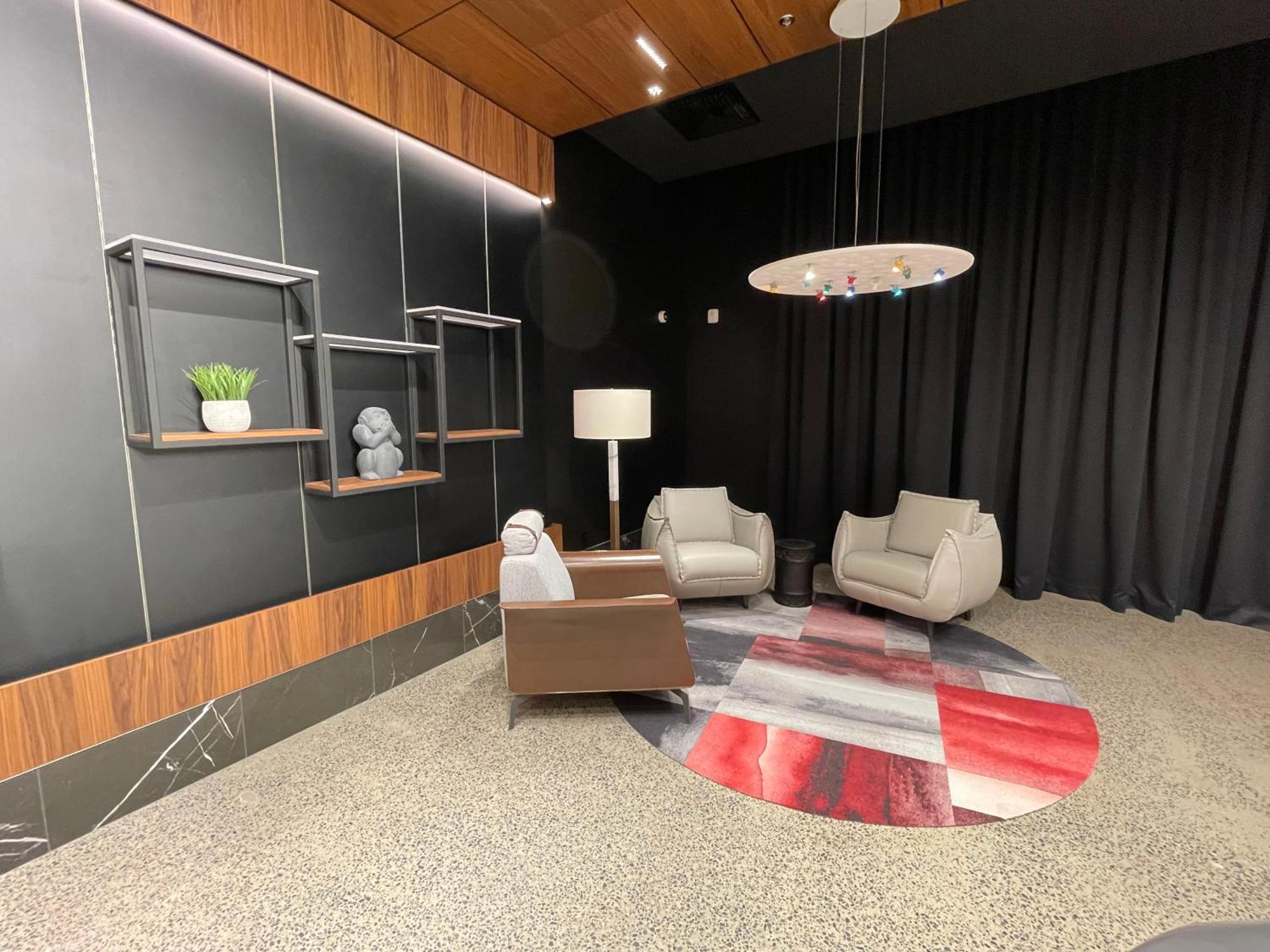 Grand Times Hotel Laval - Centropolis Exterior foto